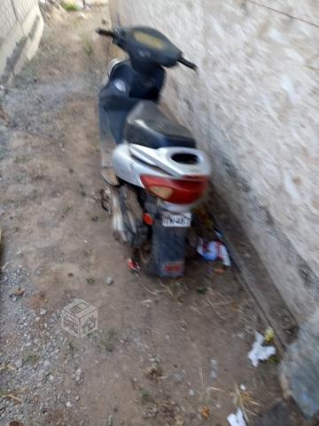 Moto scooter