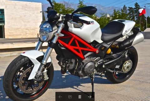 Ducati Monster 796 año 2012, impecable