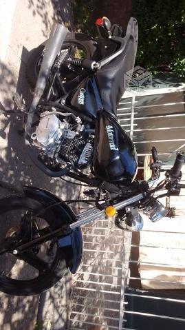 moto custom Motorrad 150cc negra