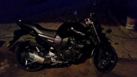 Moto fz permuto