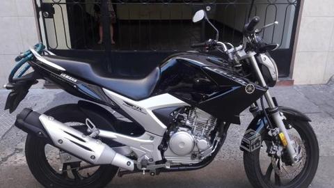 Moto Yamaha fazer 250