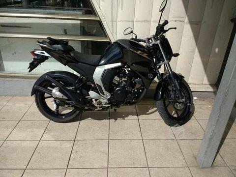 Yamaha Fz2.0 inyectada