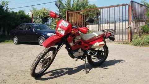 Enduro Motorrad 150