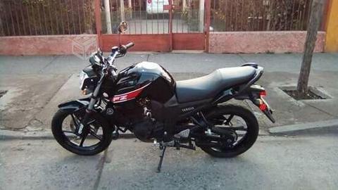 FZ 16 como nueva