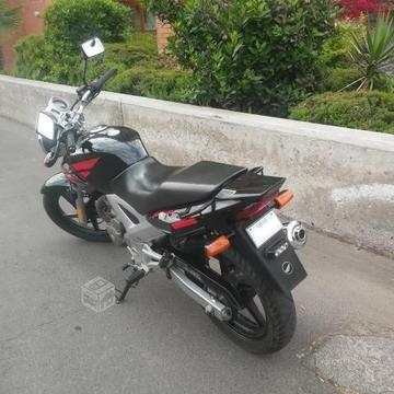 Moto Honda CBX 250, Twister