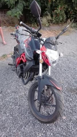 Moto Um xtreet 0 km 2016