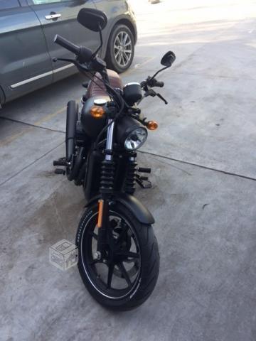 Moto Harley Davidson Street xg 750