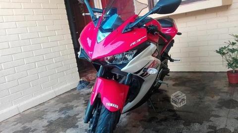 Yamaha R3