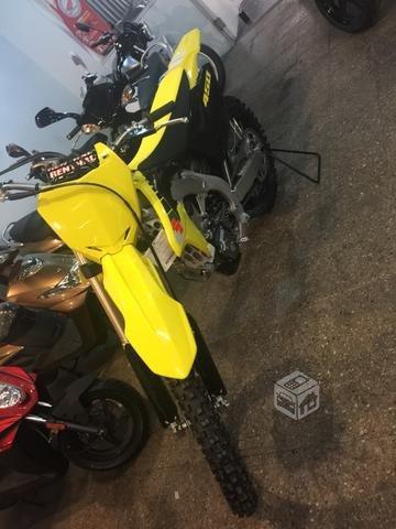 Suzuki rmz 450