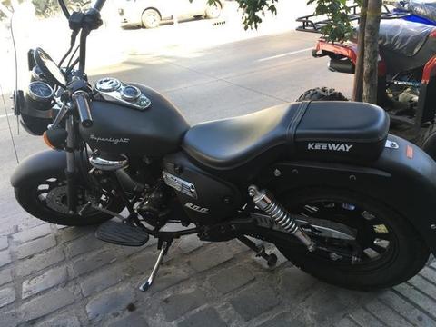 Superlight 200cc 3.900km