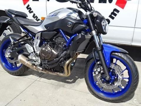 Yamaha mt07 2018