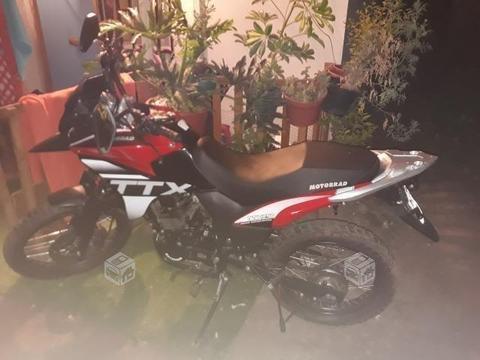 moto 250cc en exelentes condiciones