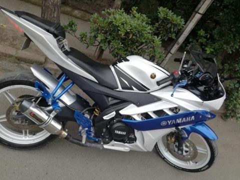 Yamaha r15