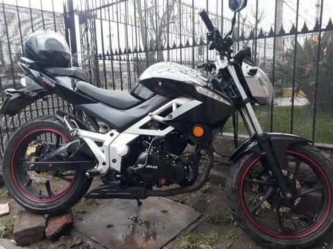 Motorrad naked 250cc