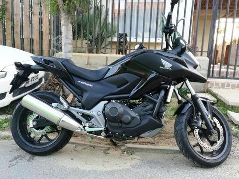 Multiproposito Honda NC-750X NC750X. sin uso