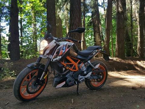 Moto ktm 390