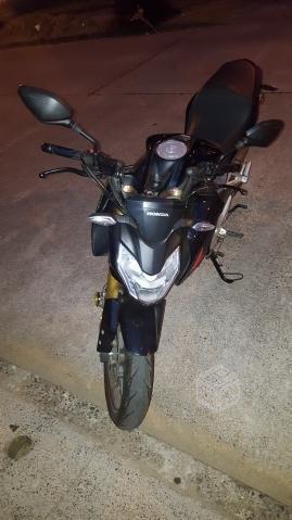 Moto honda CB190R