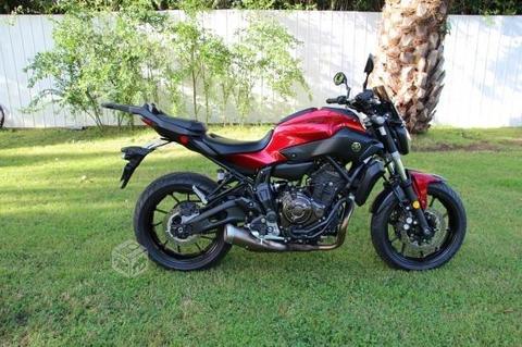 Yamaha mt 07 700 2017