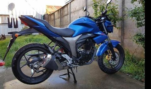 Moto Gixxer