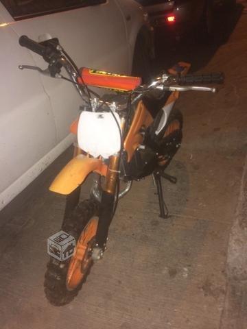 Moto 50cc buen estado