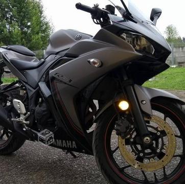 moto Yamaha R3