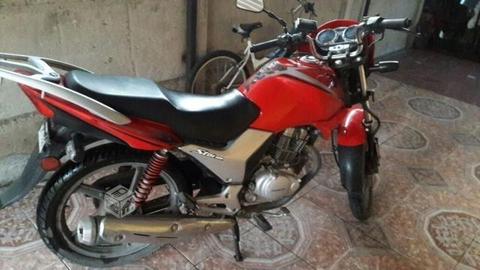 Moto honda new storm