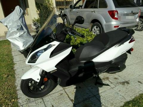 Moto scooter kymco downtown 300¡