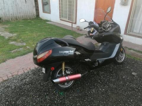 Scooter Imperial 150 cc año 2014