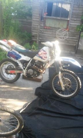 1989 xr 250 moto