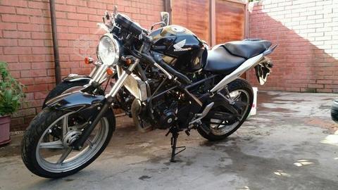 Honda CBR250 Neked