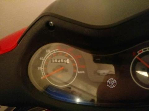 Moto Scooter Phantom 150 año 2016