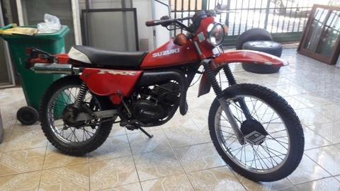 Suzuki 185 , año 1984