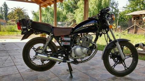 Moto suzuki GN125H