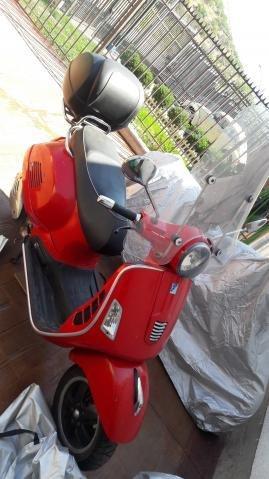 Vespa 300 GTS Sport