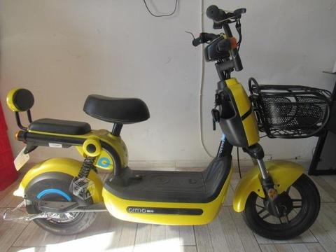 Moto Electrica Estilo Mionions Nueva