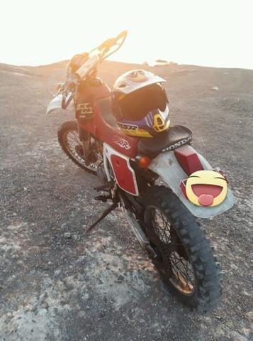 Honda xr 250 + traje completo