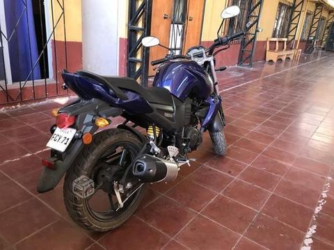 Moto yamaha FZ 2015