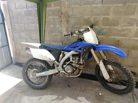 Yamaha yzf 250 2010