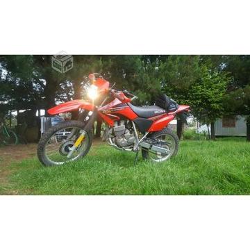 Honda tornado XR 250