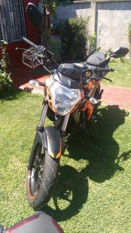 UM Xtreet 200cc