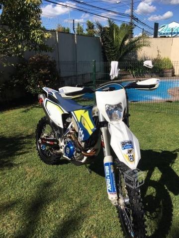 Moto husqvarna fe350