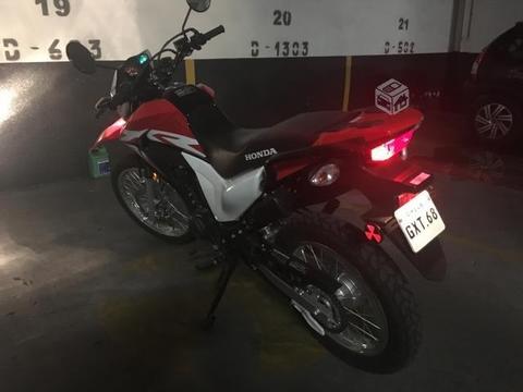 moto Honda xr 190L, año 2017, 6 meses de uso