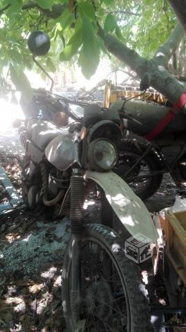 2 Motos yamaha xt 250cc para reparar o desarme