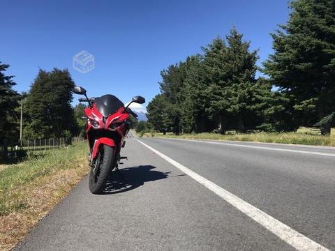 Bajaj pulsar rs 200 año 2017
