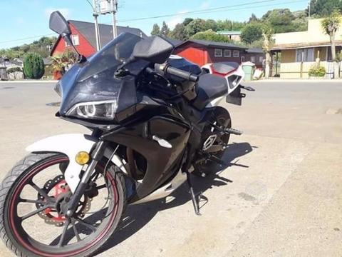 Moto r25 motorrad
