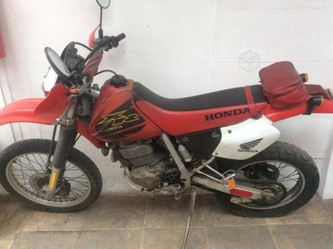 Moto Honda XR 400