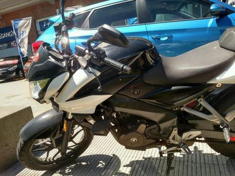 Pulsar ns200