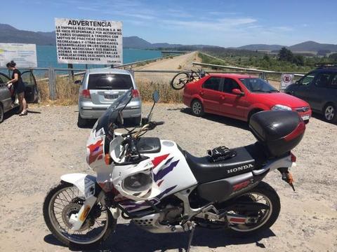 Honda Africa Twin Excelente estado