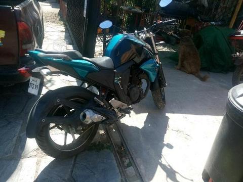 Fz 2.0 2016 kms unico dueño homologada 2019