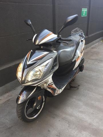 Moto scooter znem 150